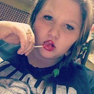 Meet your Posher, Leann